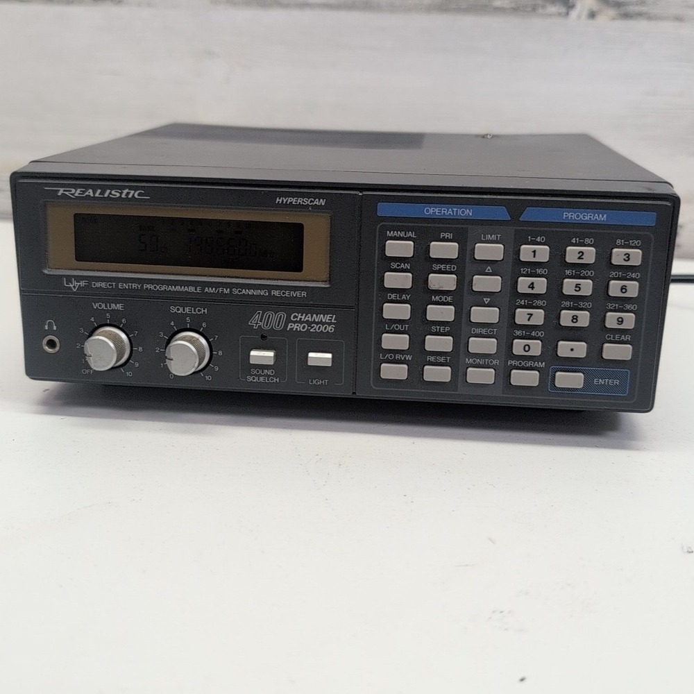 Realistic Pro-2006 Hyperscan 400 Channel Scanning Receiver 20-145A Radio Scanner